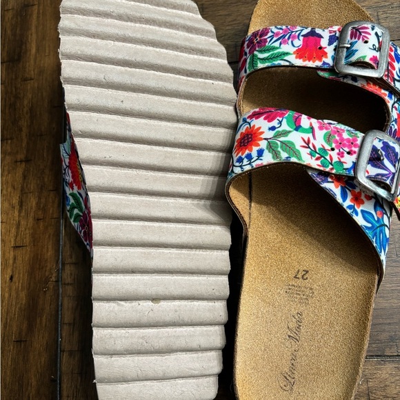 Linea Moda brand new sandals - Picture 3 of 4